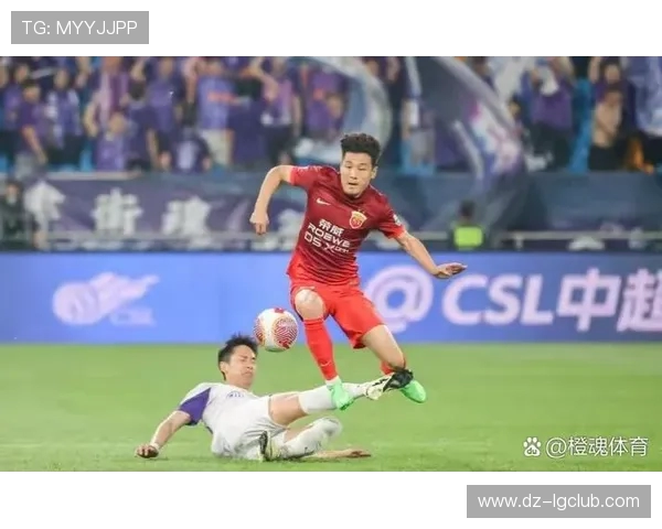 陶强龙从青训崛起到成为国足新锐的全方位成长发展历程全面解析录